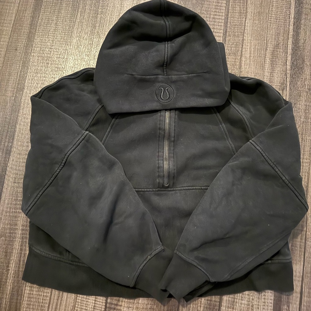 Lululemon Half-Zip Scuba